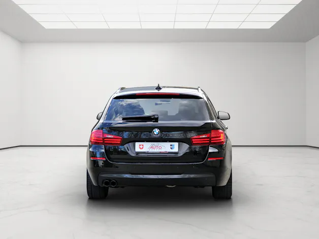 BMW 530d Touring xDrive Platinum Sport Edition