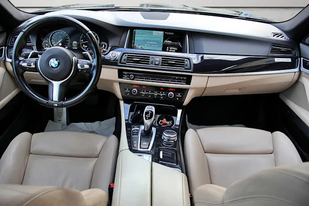 BMW 530d Touring xDrive Platinum Sport Edition