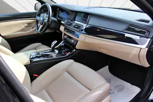 BMW 530d Touring xDrive Platinum Sport Edition