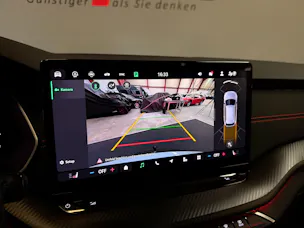 SKODA Octavia Combi 2.0 TSI DSG RS