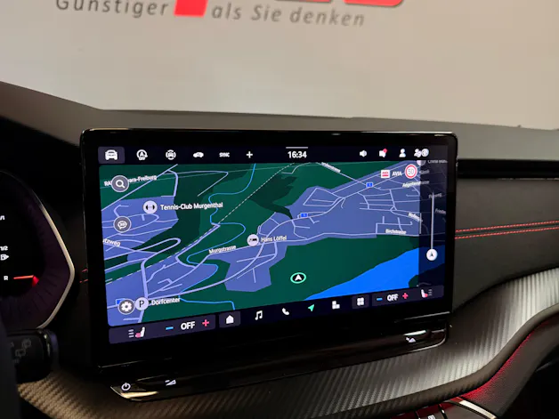 SKODA Octavia Combi 2.0 TSI DSG RS