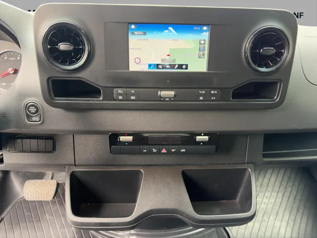 MERCEDES-BENZ Sprinter 317 CDI Lang 9G-TRONIC