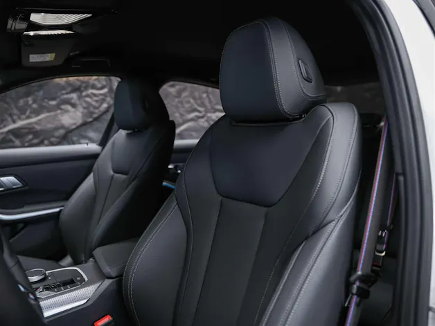 BMW M340i xDrive Steptronic M Sport Pro *Facelift*Werksgarantie*Lenkradheizung*Head Up Display*360° Kamera*
