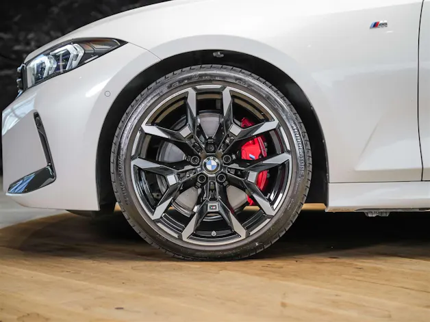 BMW M340i xDrive Steptronic M Sport Pro *Facelift*Werksgarantie*Lenkradheizung*Head Up Display*360° Kamera*