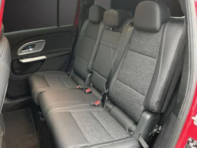 MERCEDES-BENZ GLB 200 4Matic 8G-Tronic