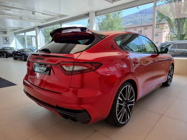 MASERATI Levante 3.8 V8 Trofeo - 1 of 100 - Mansory