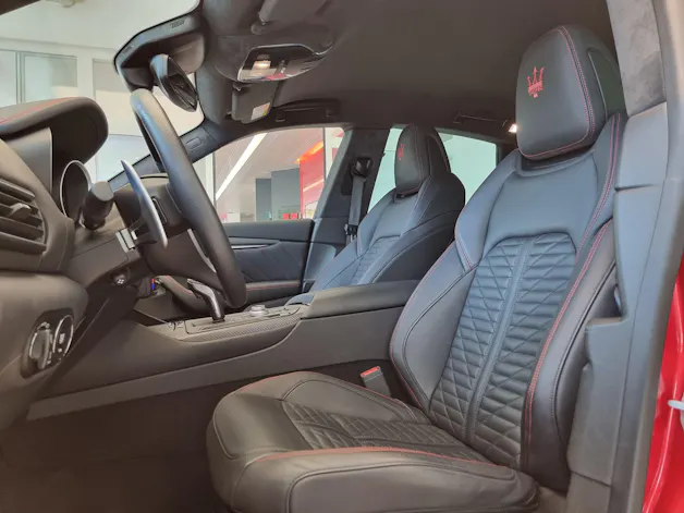 MASERATI Levante 3.8 V8 Trofeo - 1 of 100 - Mansory
