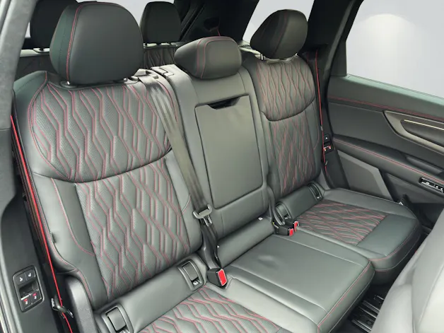 AUDI Q7 SUV TDI quattro 220 kW