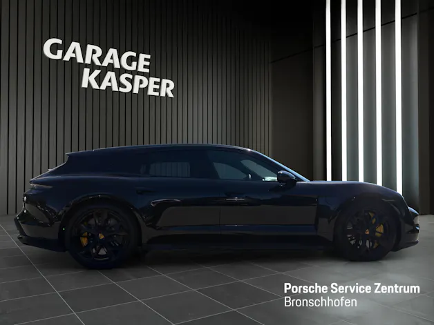 PORSCHE Taycan Turbo S Cross Turismo