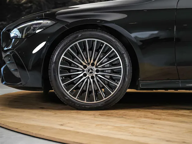 MERCEDES-BENZ CLE 200 Coupé AMG Line 9G-Tronic Werksgarantie*Burmester*360° Kamera*