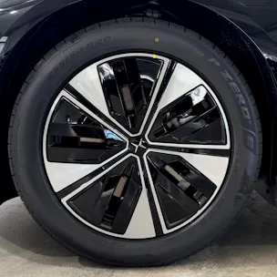Polestar 4 Long Range Single Motor Prim