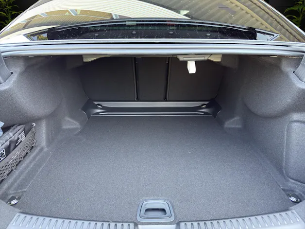 MERCEDES-BENZ C 220 d 4 Matic