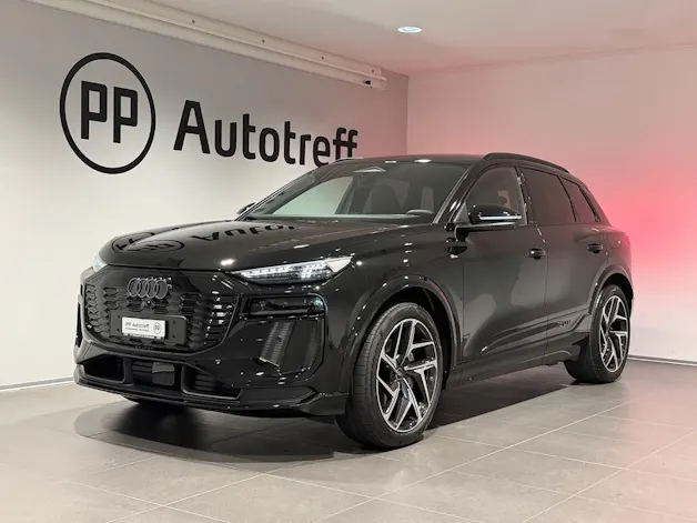 AUDI Q6 e-tron quattro
