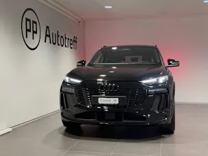 AUDI Q6 e-tron quattro