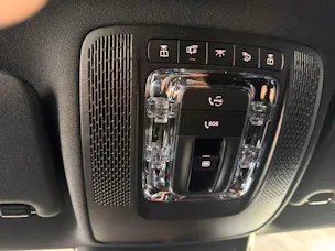 MERCEDES-BENZ A 180 AMG Line 7G-DCT