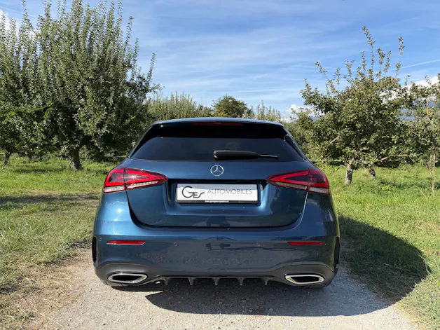 MERCEDES-BENZ A 180 AMG Line 7G-DCT