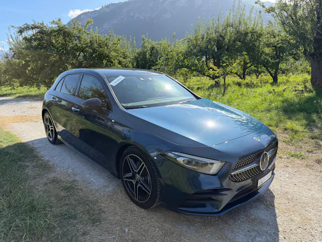 MERCEDES-BENZ A 180 AMG Line 7G-DCT