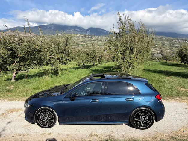 MERCEDES-BENZ A 180 AMG Line 7G-DCT