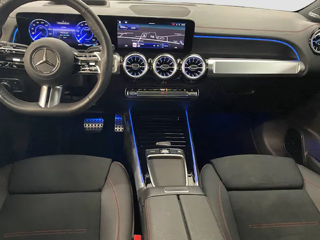 MERCEDES-BENZ EQB 350 Excellence AMG Line 4MATIC