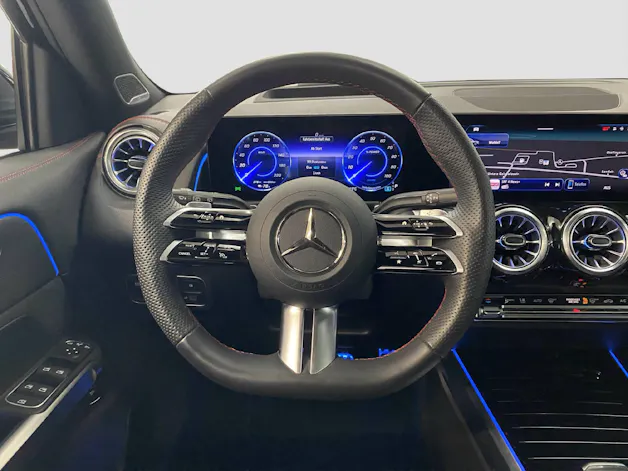MERCEDES-BENZ EQB 350 Excellence AMG Line 4MATIC