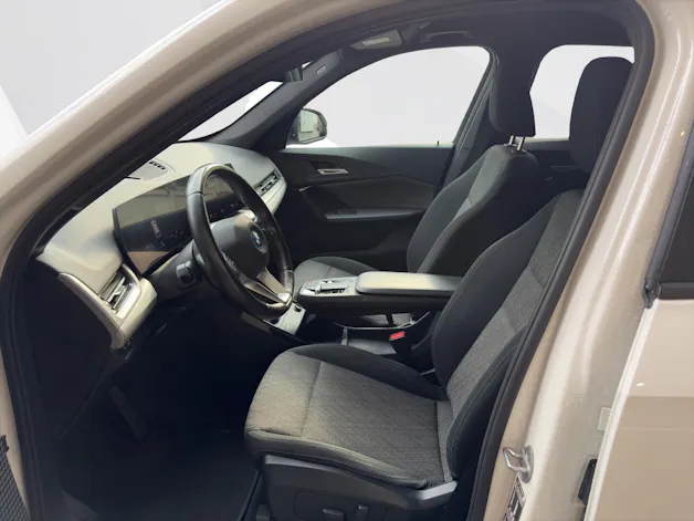 BMW iX1 xDrive30