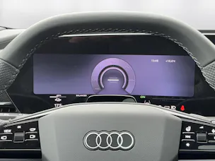 AUDI Q6 e-tron quattro