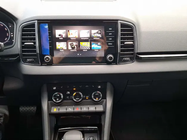 SKODA Karoq 2.0 TDI CR Dynamic 4x4 DSG