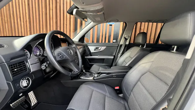 MERCEDES-BENZ GLK 250 CDI BLUE EFFICIENCY SPORT 4MATIC 7G-TRONIC l 204 PS