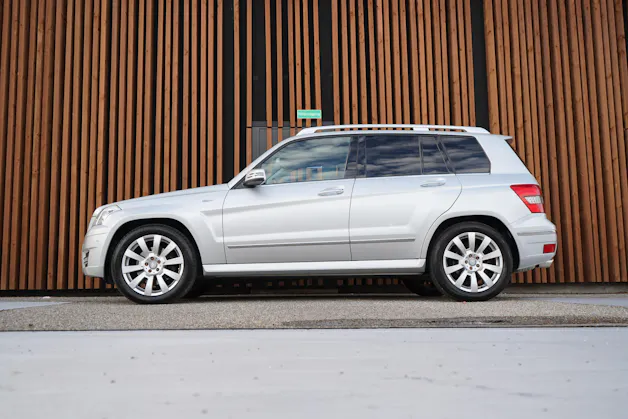 MERCEDES-BENZ GLK 250 CDI BLUE EFFICIENCY SPORT 4MATIC 7G-TRONIC l 204 PS