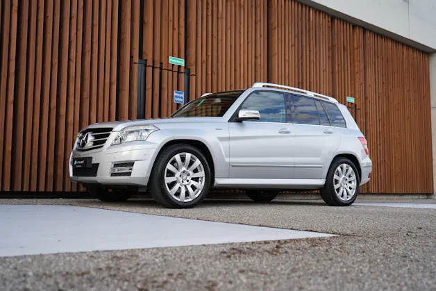 MERCEDES-BENZ GLK 250 CDI BLUE EFFICIENCY SPORT 4MATIC 7G-TRONIC l 204 PS