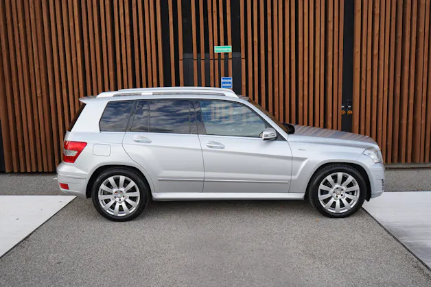 MERCEDES-BENZ GLK 250 CDI BLUE EFFICIENCY SPORT 4MATIC 7G-TRONIC l 204 PS