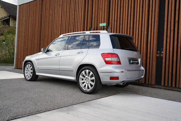MERCEDES-BENZ GLK 250 CDI BLUE EFFICIENCY SPORT 4MATIC 7G-TRONIC l 204 PS