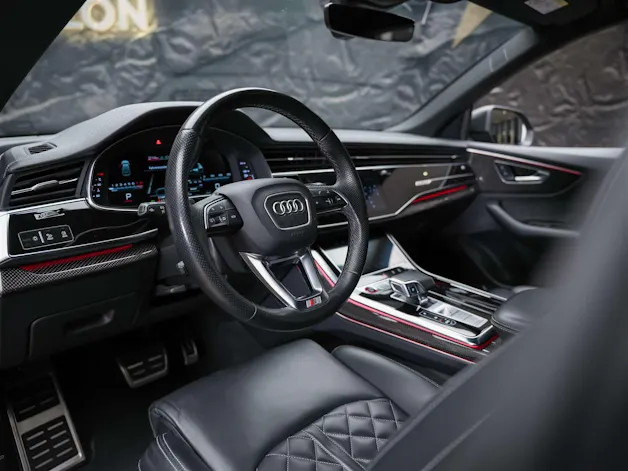 AUDI SQ8 TFSI quattro tiptronic *Maxton Body Kit*B&O*Standheizung*AHK*