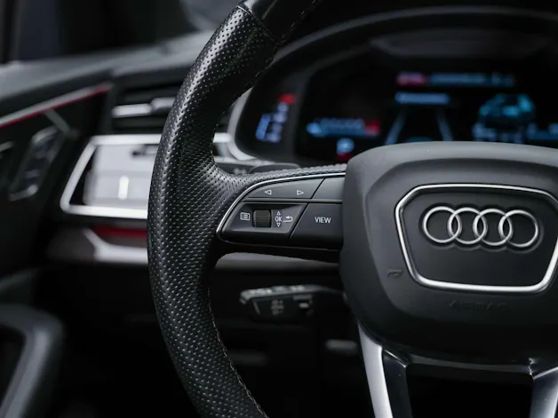 AUDI SQ8 TFSI quattro tiptronic *Maxton Body Kit*B&O*Standheizung*AHK*