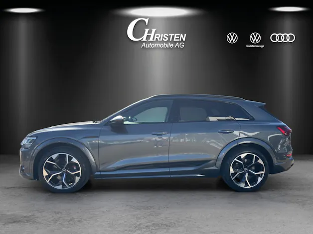 AUDI e-tron S quattro