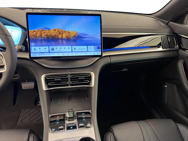 BYD Seal U DM-i Design AWD