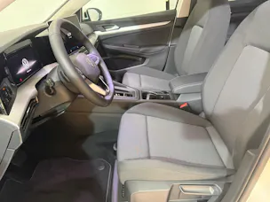 VW Golf Variant 1.5 eTSI mHEV Basis DSG