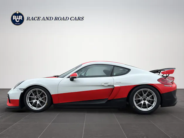 PORSCHE Cayman (981) GT4 Clubsport