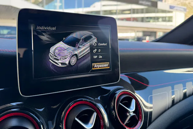MERCEDES-BENZ GLA 45 AMG 4Matic 7G-DCT