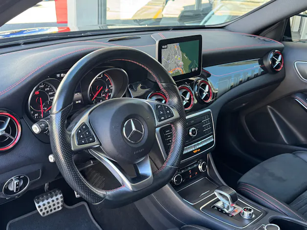 MERCEDES-BENZ GLA 45 AMG 4Matic 7G-DCT