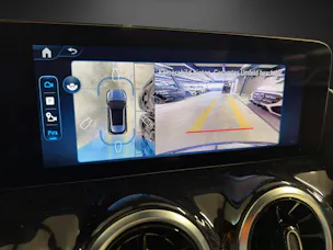 MERCEDES-BENZ GLA 250 e with EQ Hybrid Technology EQ-Star