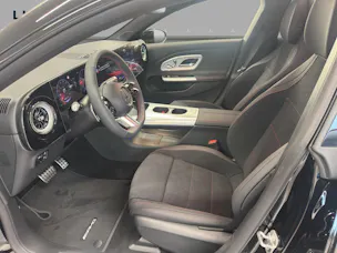 MERCEDES-BENZ CLA Shooting Brake 220 4Matic 8G-DCT