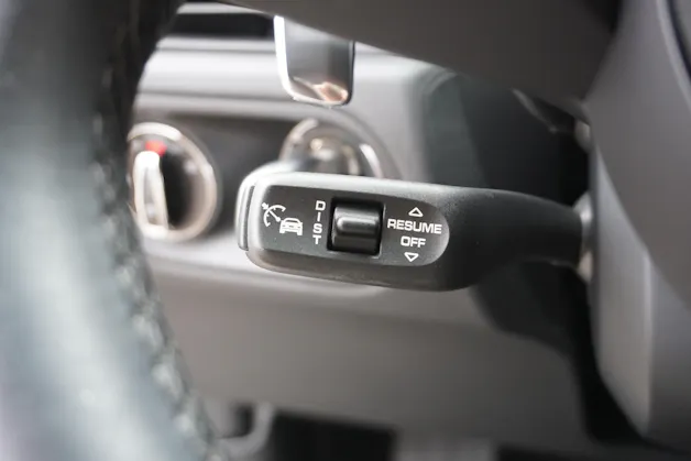 PORSCHE Macan GTS PDK
