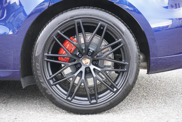 PORSCHE Macan GTS PDK