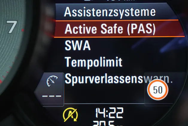 PORSCHE Macan GTS PDK