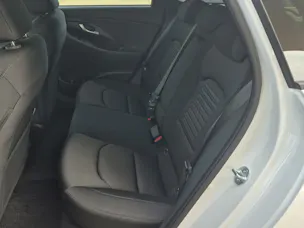 HYUNDAI i30 Wagon 1.6 T-GDi Amplia