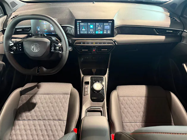 MG 3 1.5 Hybrid Luxury Aut.