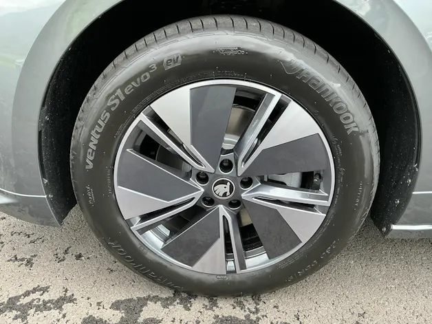 SKODA Enyaq 85x Dynamic