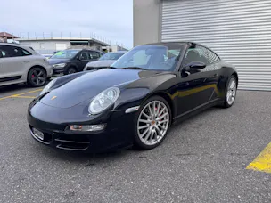 PORSCHE 911 Carrera 4S