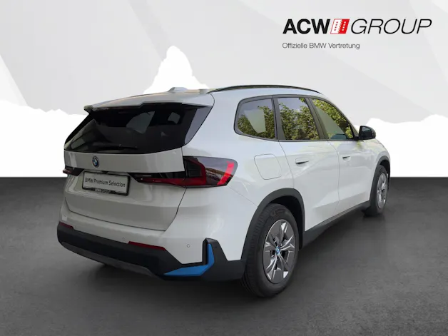 BMW iX1 xDrive30